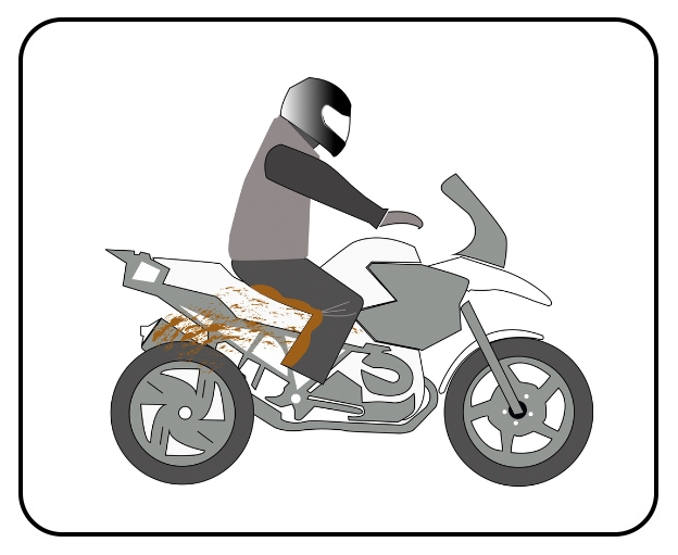 PROPRE, Protège le conducteur et la moto de la saleté sur tous types de routes.